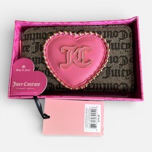 Juicy Couture LoveNever Dies. Brown and Pink Heart Wallet